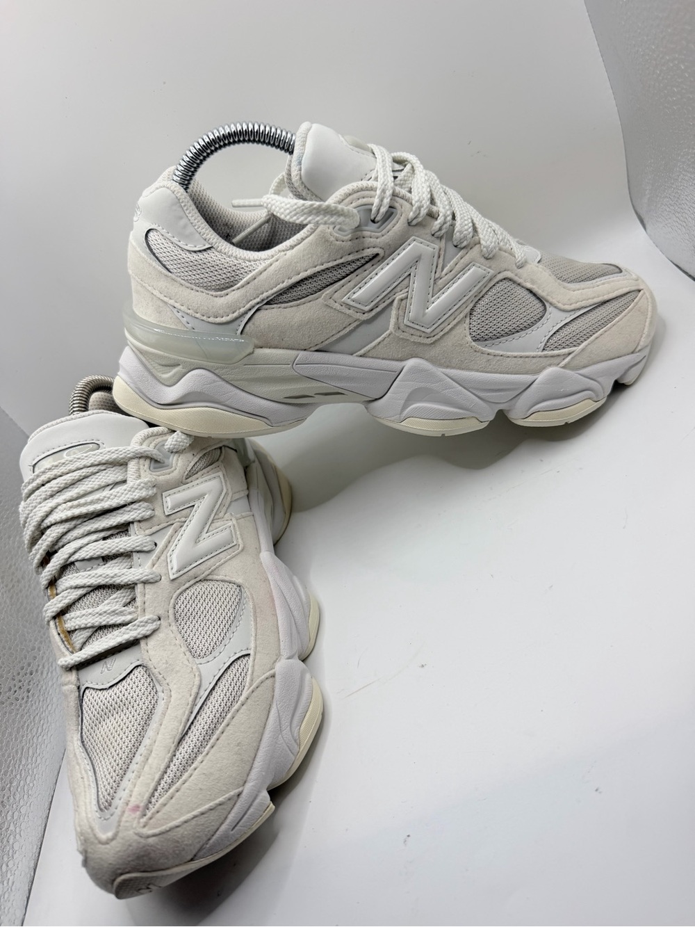 New Balance Women's 9060  Chunky Sneaker — Off-White/Cream